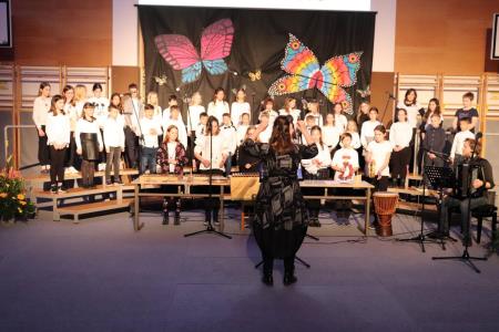 Območna revija otroških in mladinskih pevskih zborov občin Kamnik in Komenda (53)